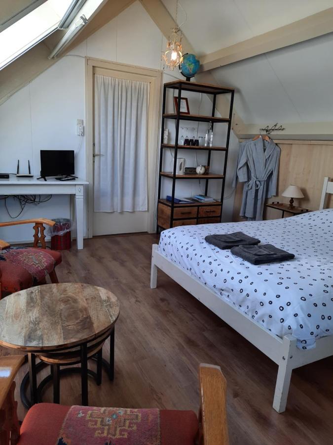 Bed En Breakfast En Bike Sommelsdijk Екстер'єр фото