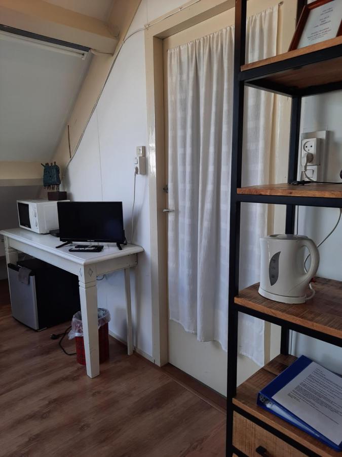 Bed En Breakfast En Bike Sommelsdijk Екстер'єр фото