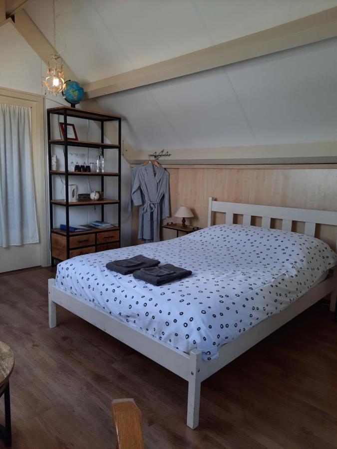 Bed En Breakfast En Bike Sommelsdijk Екстер'єр фото